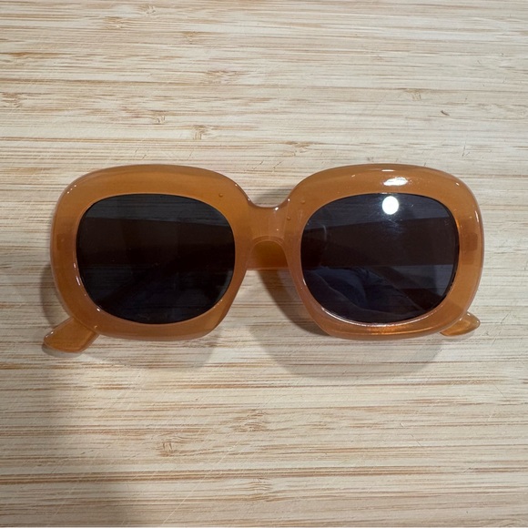 Hippie 70s Style Sunglasses - Picture 7 of 10